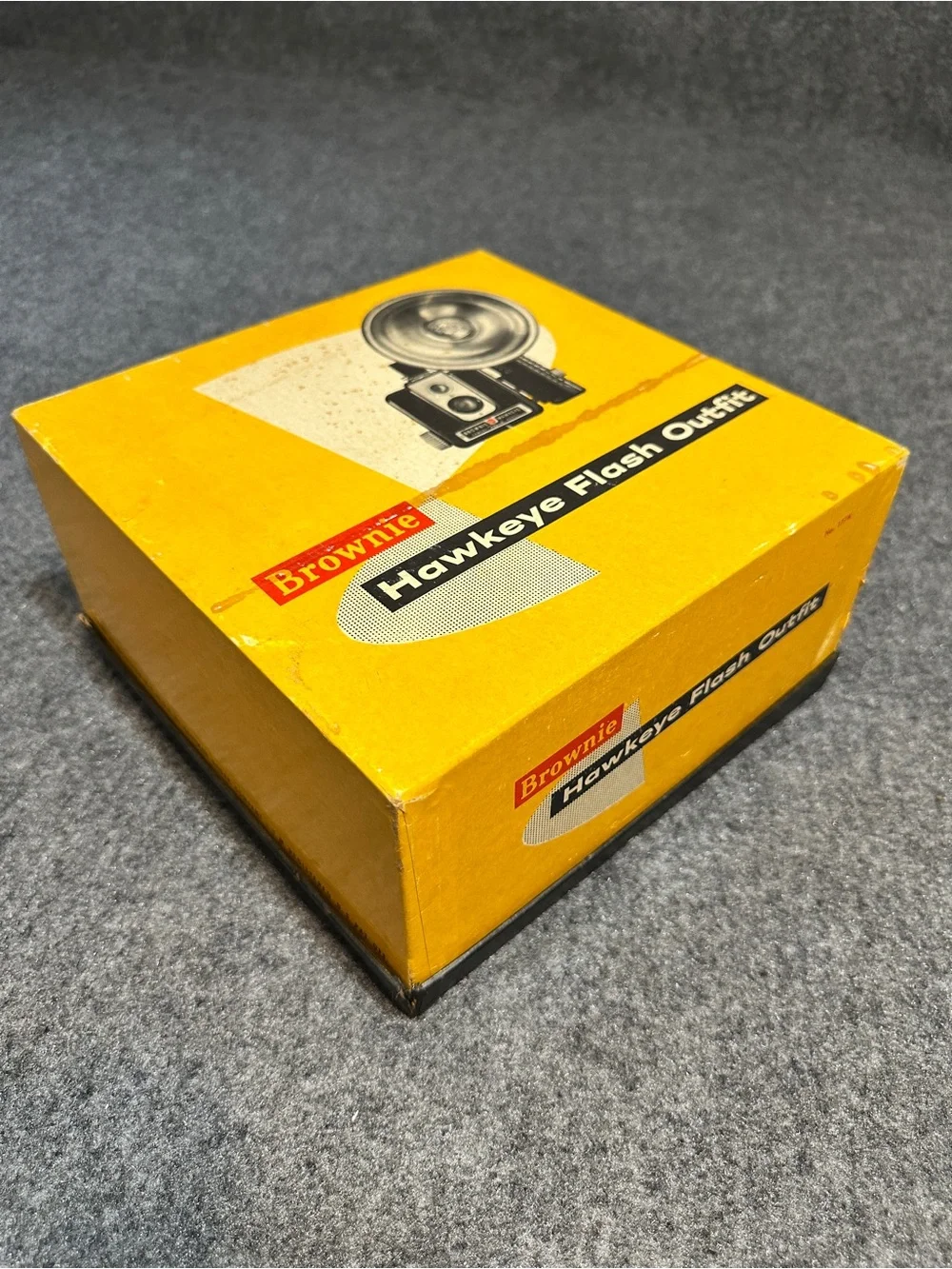 Vintage Brownie Hawkeye Camera